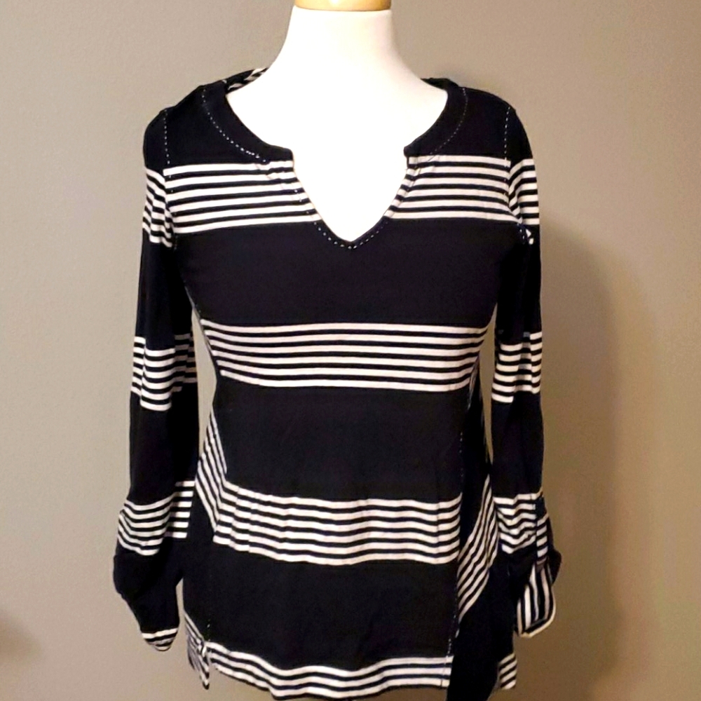 100% Cotton Black & White Anthro Long Sleeved Top